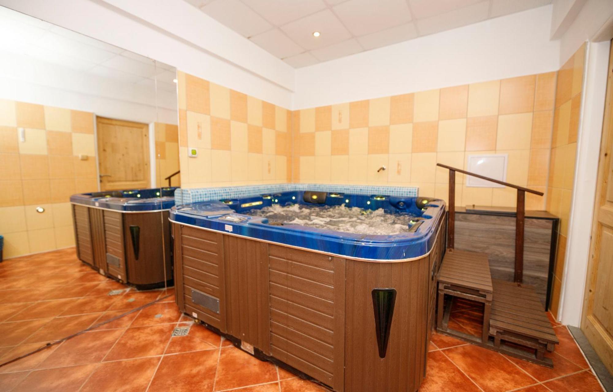 Horsky Neptun Готель *
